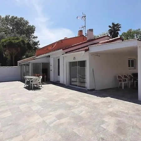 Holiday home La Catulle Maison Proche Du Port Et De La Saint-Cyprien (Pyrenees-Orientales)